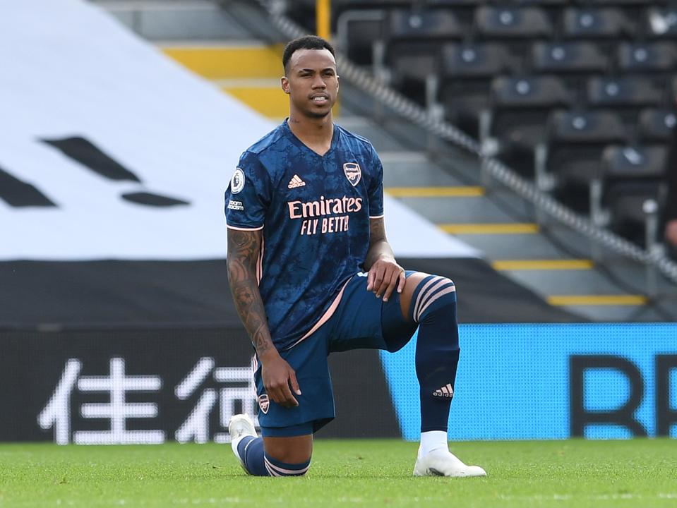 جابرييل يحصد أول جائزة في آرسنال