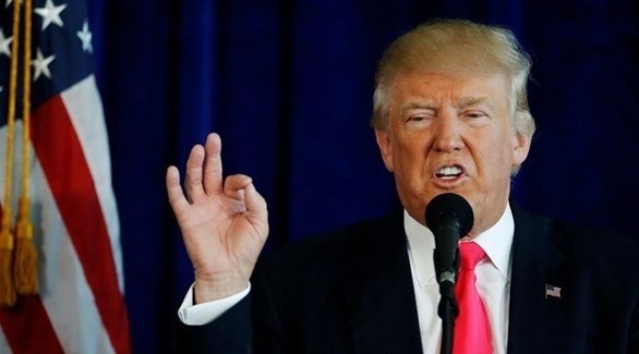 ترامب يهاجم فيس بوك وتويتر بسبب