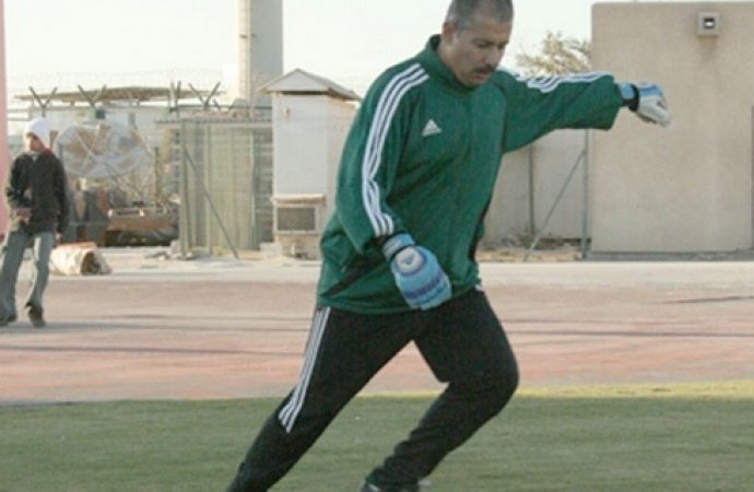 مدرب الحراس ارشيدات يناشد الأمير علي