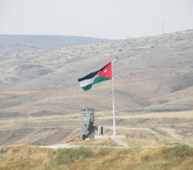 قرار متوقع اليوم بفتح الحدود البرية