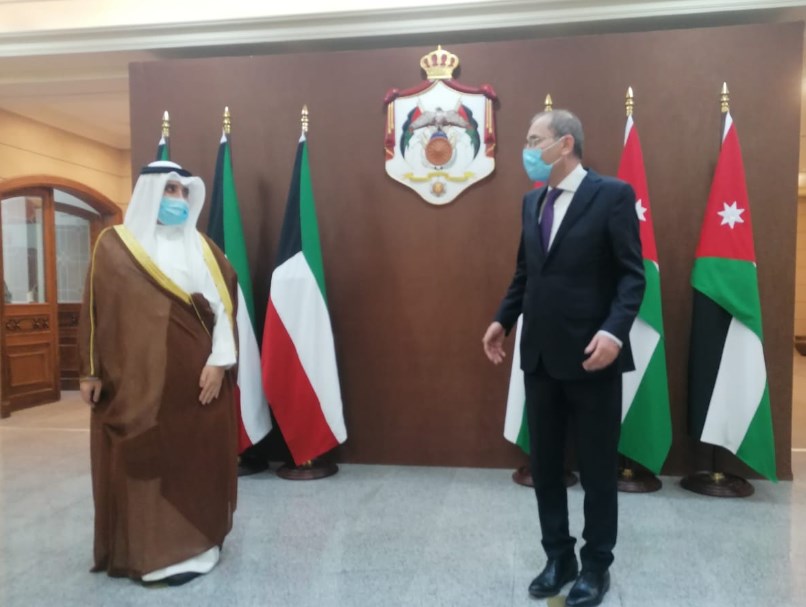 وزير الخارجية الكويتي: أحمل رسالة تقدير