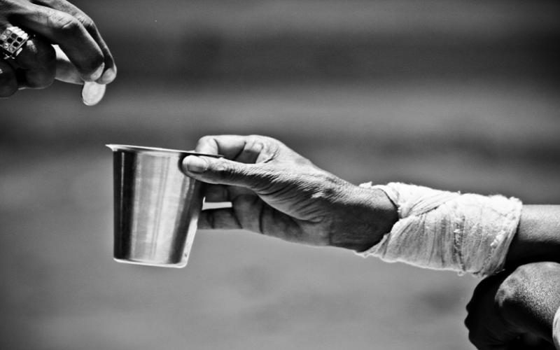 ويزر التنمية: ما يقلقنا ليس المتسول