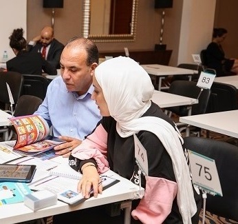 متحدثون يناقشون أثر كورونا على واقع