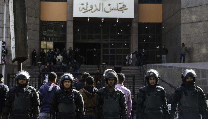 مصرية تنسب لقاض اتهاما ينال من