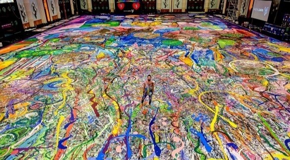 طلبة يلهمون الفنان ساشا جعفري لرسم