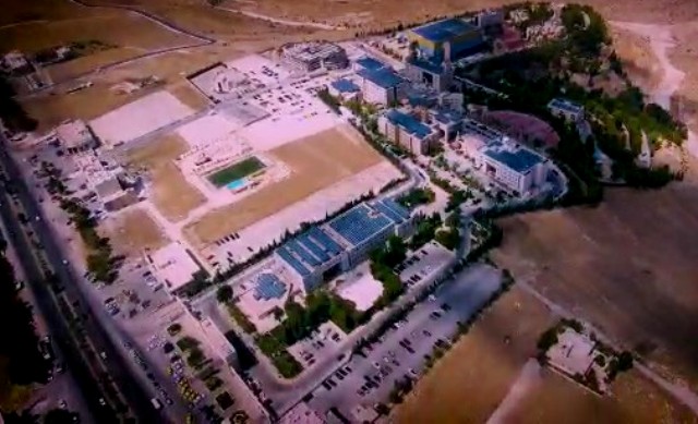 ’عمان الاهلية‘ تهنىء بمناسبة ذكرى المولد