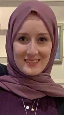 د. تحسين منصور يهنئ زوجة ابنه