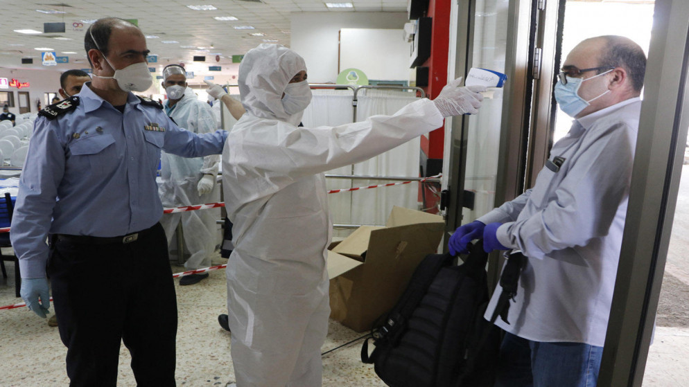 بدء استقبال المسافرين عبر 3 معابر