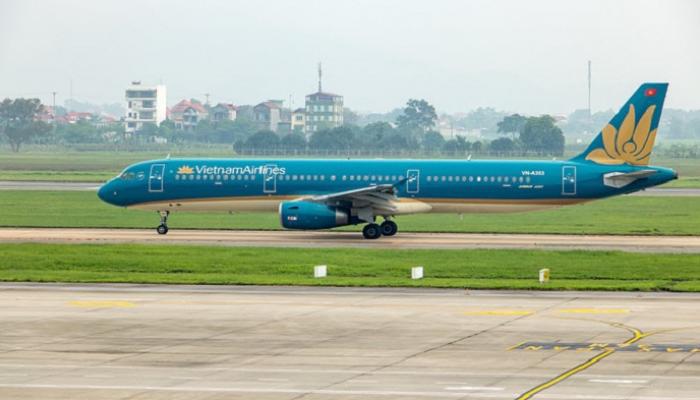 تصرف غريب لراكب يؤخر إقلاع طائرة