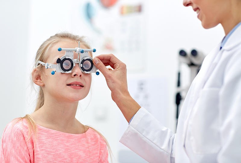 احذروا أن يصاب أطفالكم بمتلازمة البصر