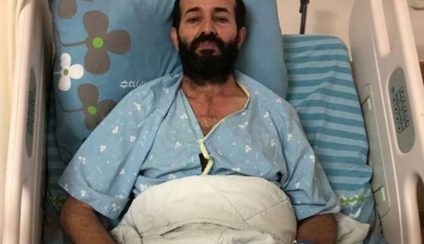 الأسير ماهر الأخرس يعلق إضرابه عن