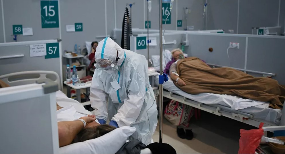 طبيبة: لهذه الأسباب فيروس كورونا ليس