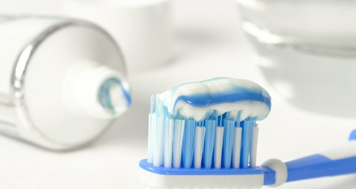 تنظيف الأسنان بالمعجون قد يحميك من