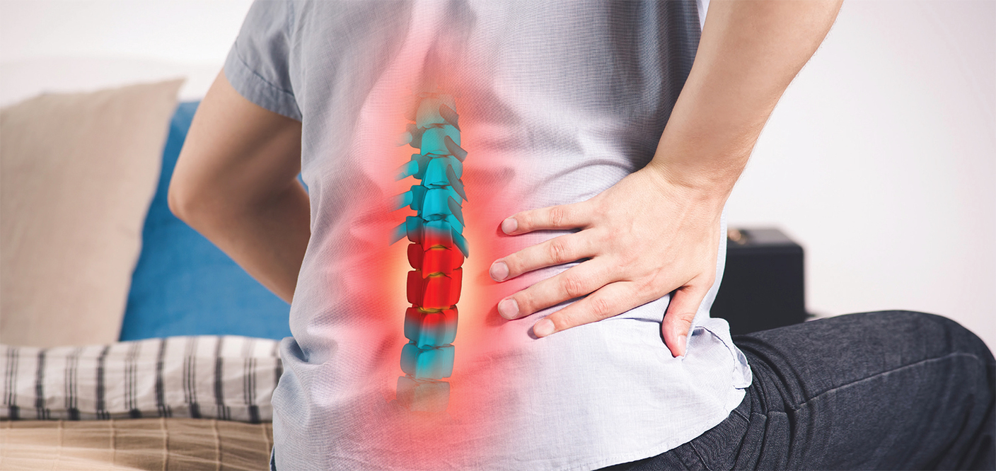 هشاشة العظام.. كسور العمود الفقري والورك