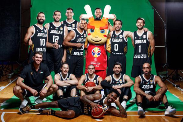 قائمة الصقور استعدادا لتصفيات كأس آسيا