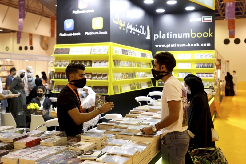 دور نشر تبتكر طرقا جديدة لترويج