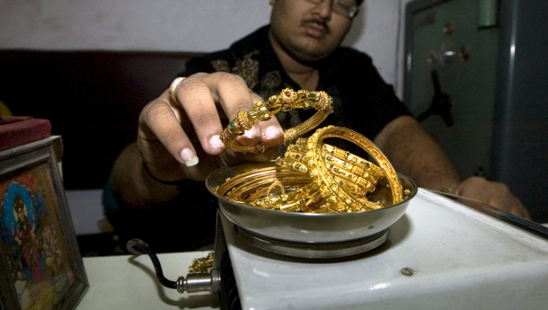 ابنتي قالت حرام علي هذا الذهب