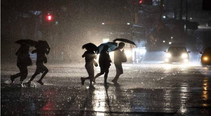 الأرصاد تتوقع أمطارا غزيرة مصحوبة بالرعد