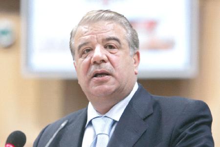 الدغمي الى معركة رئاسة مجلس النواب