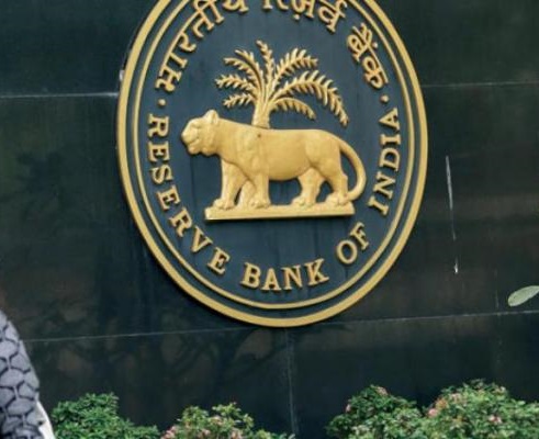 ضحايا كورونا.. ركود تاريخي في الهند