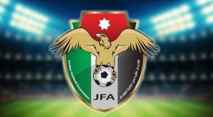 أندية المحترفين تنتظم بتدريباتها