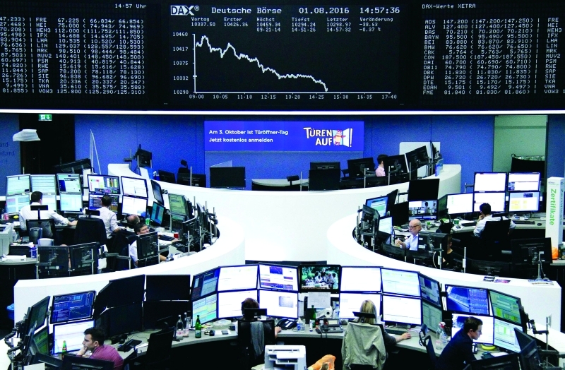 إصابات كورونا تضرب الأسهم الأوروبية بعد