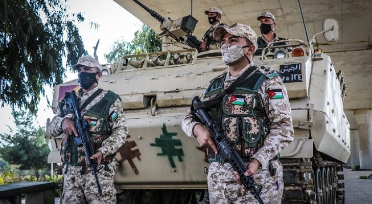 القوات المسلحة تستمر بتطبيق الحظر الشامل