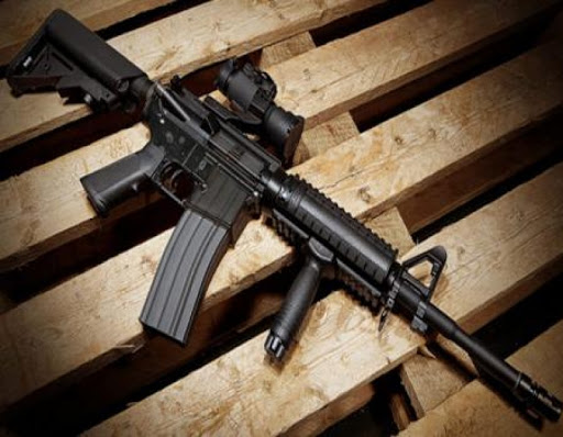 من اطلق النار من بندقية ام