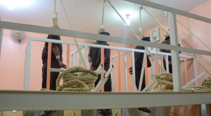 تنفيذ حكم الاعدام بحق 21 مدانا