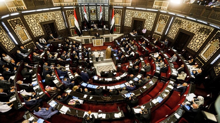 دمشق تصدر تعليمات بشأن السوريين الذين