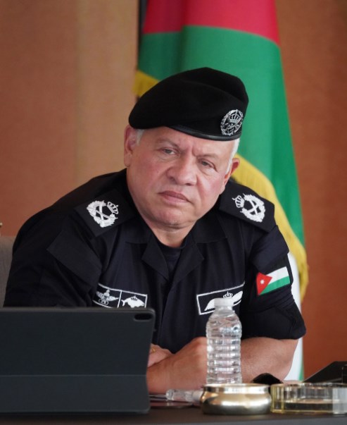 الملك يزور مديرية الأمن العام (صور)