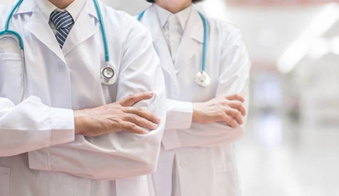 الحكومة توعز بتعيين «كوادر طبية» وهذا