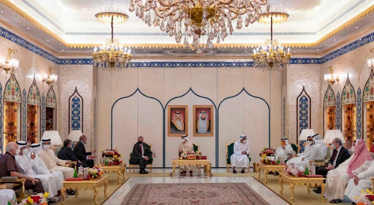 البرلمان العربي يثمن قرارات قمة أبو