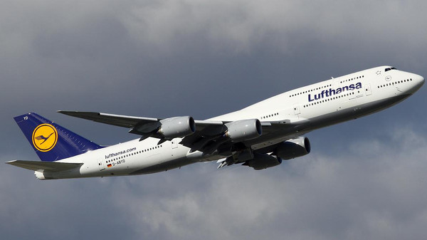 طائرة ألمانية تحول مسارها لنيويورك بعد