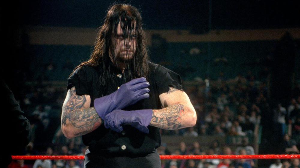 أندرتيكر يعلن رسميا اعتزال عالم المصارعة