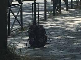 بلاغ بوجود حقيبة مجهولة في أحد