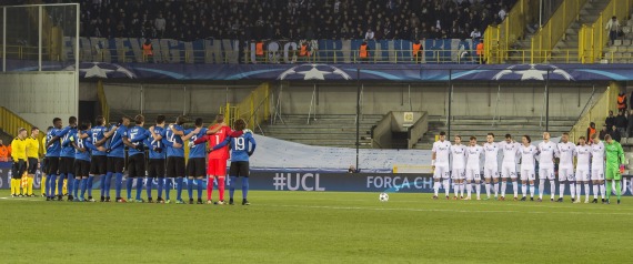 فريق كرة قدم قضى كل أعضائه