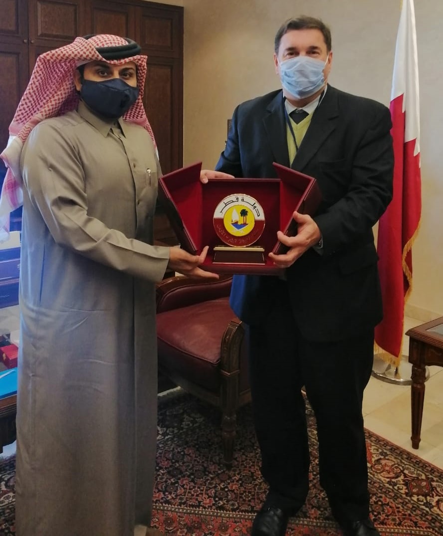 القائم باعمال سفارة قطر بالأردن السادة