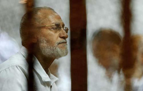 مصر.. السجن المؤبد على مرشد الإخوان