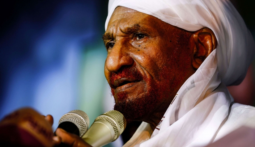 رحيل الصادق المهدي.. إمام الأنصار الذي