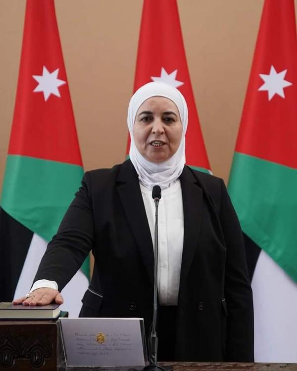 العجارمة تترأس اجتماع المراجعة النصفية لخمسة