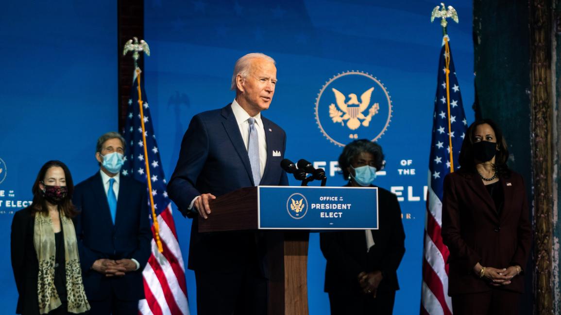 بايدن يختار فريق أزمة لمواجهة خسائر