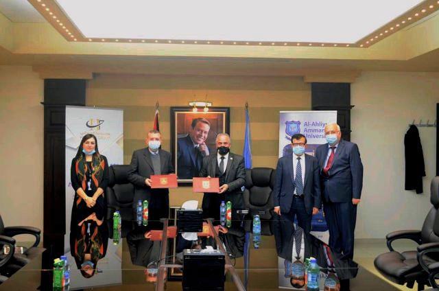 عمان الأهلية توقع اتفاقية تدريبية لطلبة