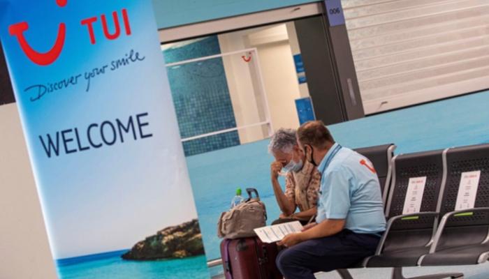 أكبر شركة سياحة في العالم تتحصن