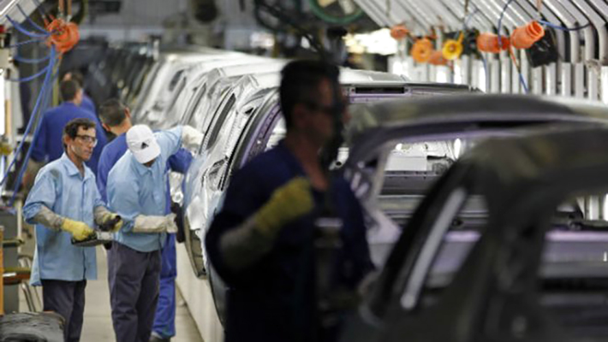 ارتفاع الوظائف الأمريكية دون المتوقع في