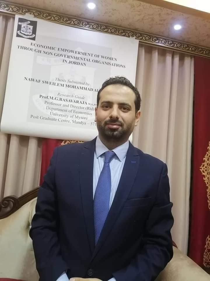 الدكتور نواف الذيابات.. مبارك الدكتوراه