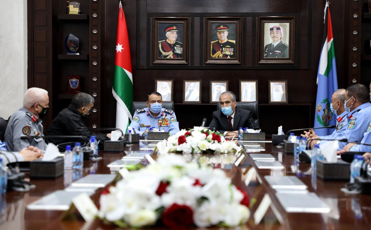 وزير الداخلية: عنوان المرحلة.. الحواتمة: لن