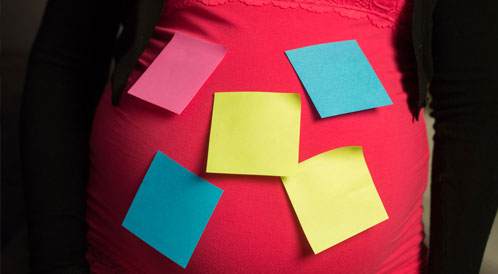 ما حكم انتساب الرجل إلى أمه