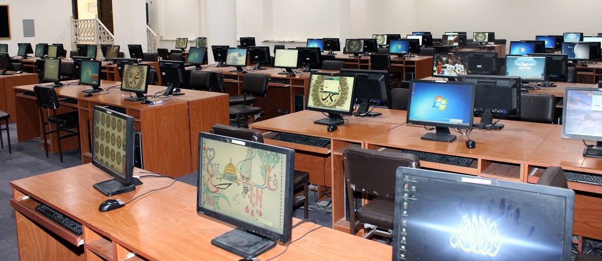 تعطل الكهرباء والانترنت عن امتحان التوفل