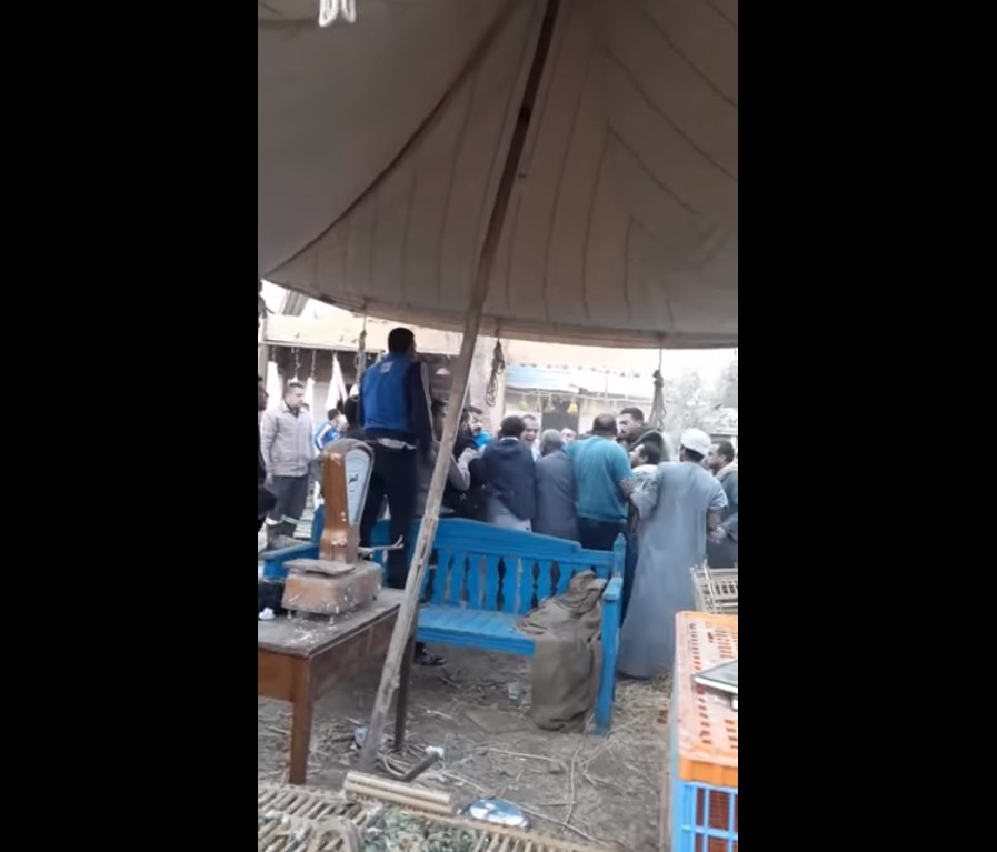 «فيديو صادم» يكشف حقيقة شجار السقا